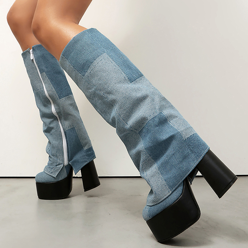 Zip Up Boots Short - Plus Size Flanged Color Blocked Denim