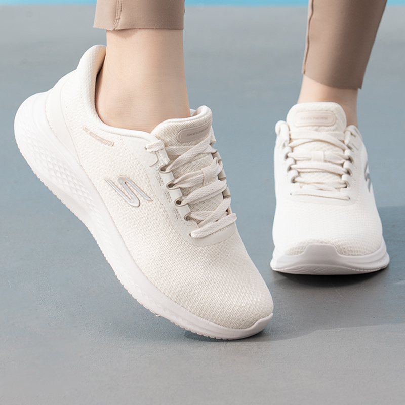 Skechers Women's Sports Shoes  - огляд і ціна Women Shoes Skechers