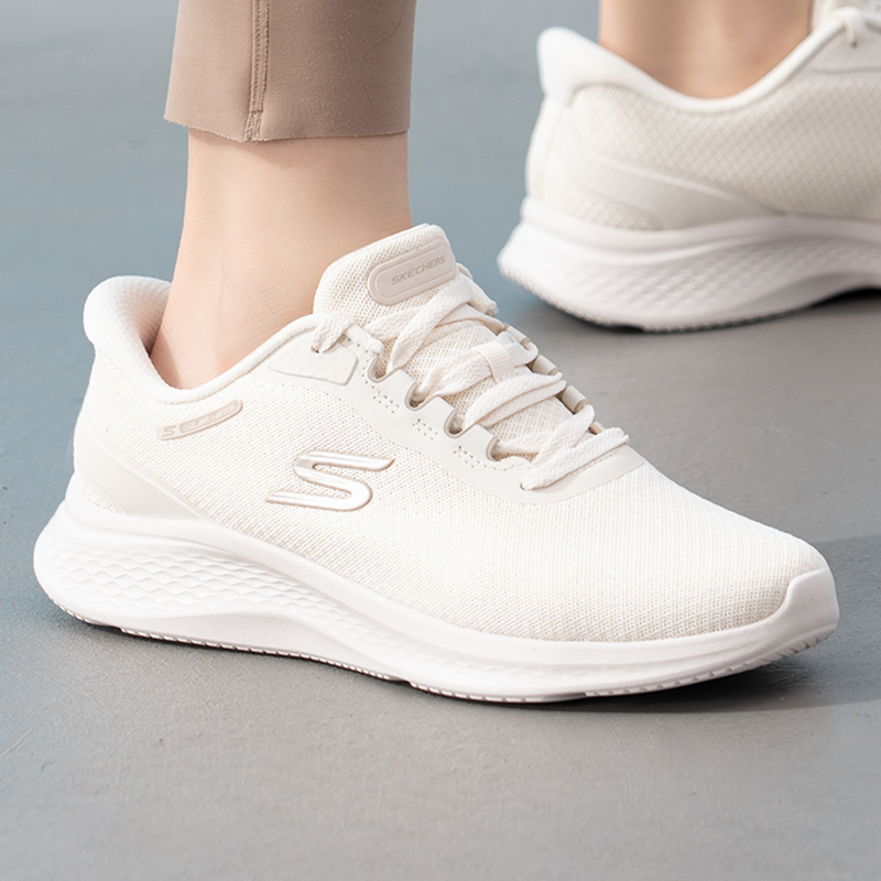 Skechers Women's Sports Shoes  - огляд і ціна Women Shoes Skechers