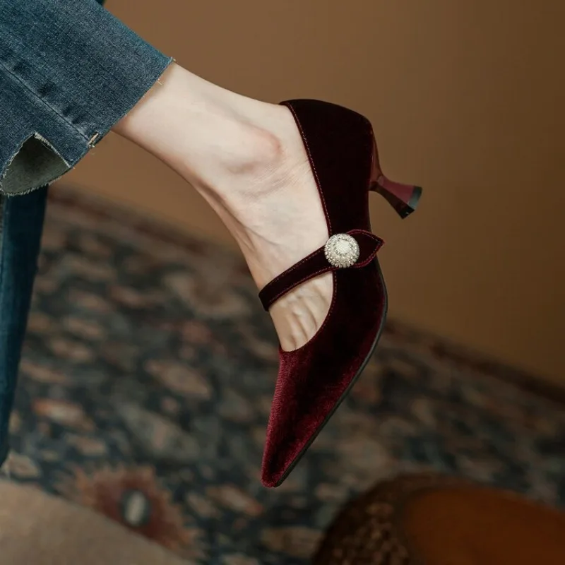Wine Red Pointed Toe Mary Jane - огляд і ціна Women'S Heels